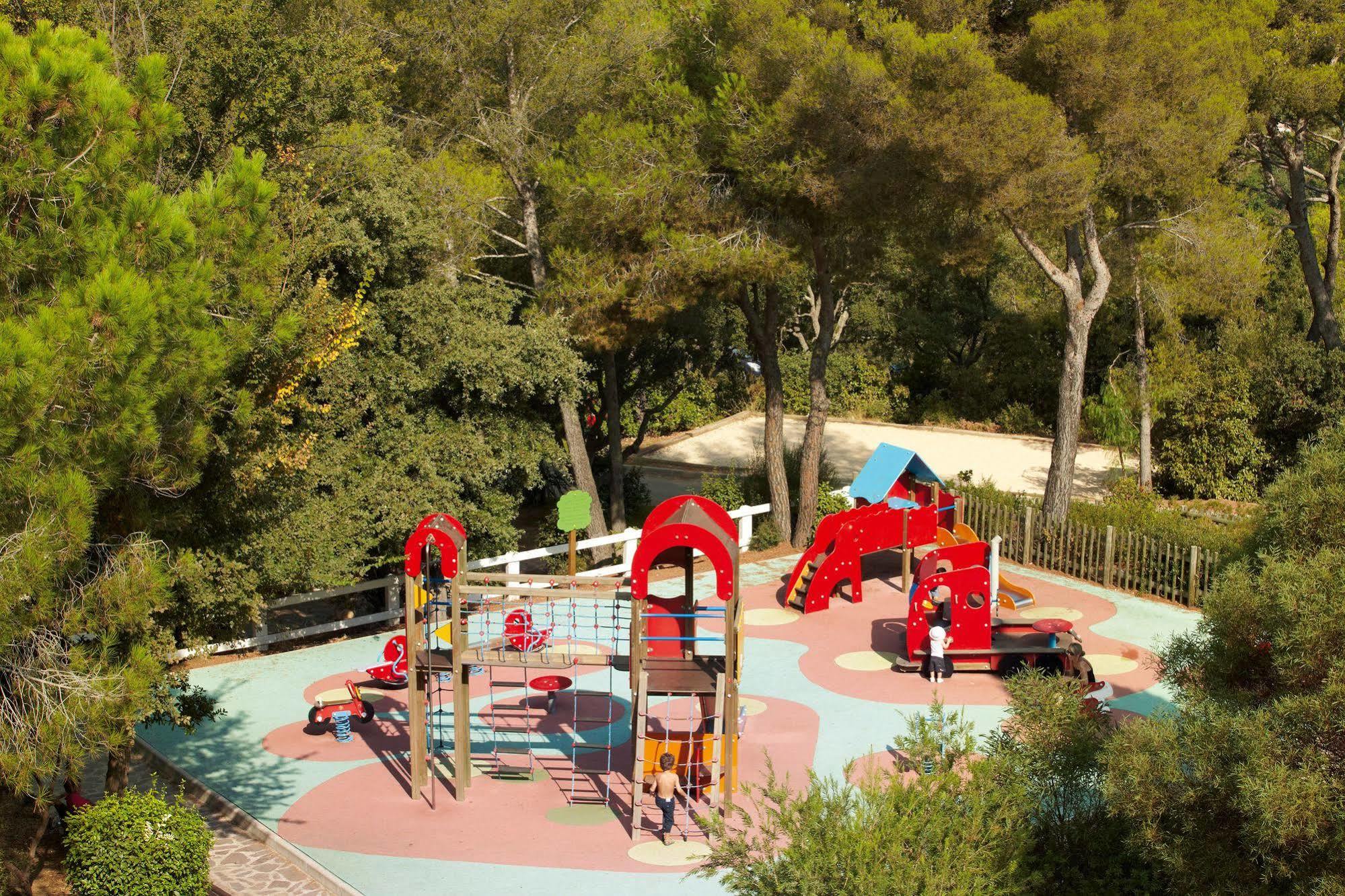 Belambra Clubs Residence Le Pradet - Lou Pigno מראה חיצוני תמונה